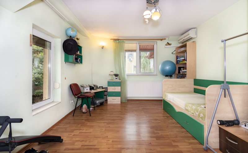 Drumul Taberei Ghencea, vila de vanzare p+1, t= 627mp, d= 30m gradina garaj