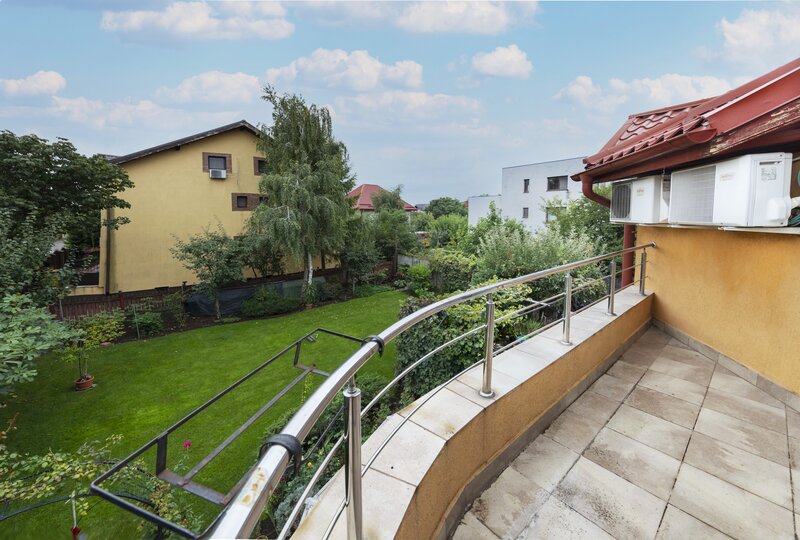 Drumul Taberei Ghencea, vila de vanzare p+1, t= 627mp, d= 30m gradina garaj