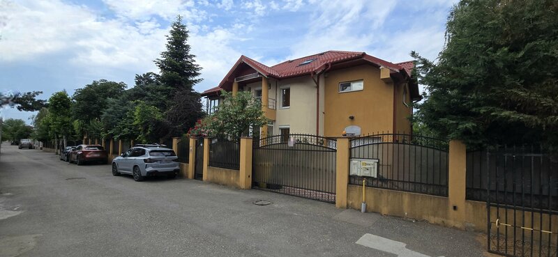 Prelungirea Ghencea, vila P+1, regie proprie, teren 627 mp, d=35 m, 1 garaj